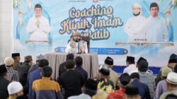 Bosowa Peduli Edukasi Coaching Clinic Al-Fatihah 500 Imam Masjid di Makassar