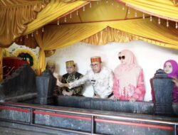 Pemkab Bone Ziarah Makam Arung Palakka di Gowa, Ini Kata Wabup Darmawangsyah