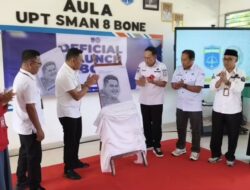 Dari Kenangan ke Inovasi: Wabup Bone Resmikan Studio Podcast dan Luncurkan Buku Inspiratif di SMAN 8 Bone