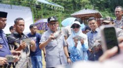 Dari Riak Air ke Riuh Harapan: Wabup Bone Andi Akmal Saksikan Tiro Bulu Menyulam Masa Depan