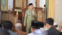 Dari Masjid Desa Passippo, BupAAS Menyulam Harapan untuk Rakyat Bone