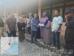 Uluran Tangan Gubernur Andi Sudirman di Tengah Luka: Pemprov Sulsel Salurkan Bantuan Korban Kebakaran di Bulukumba