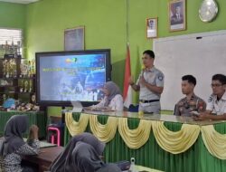 Satlantas Polres Bone dan Jasa Raharja Edukasi Pelajar SMAN 3 Bone tentang Keselamatan Berlalu Lintas