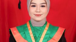 Inspiratif! Annisa, S.S. Raih Gelar Wisudawan Berprestasi Prodi Sastra Indonesia FSIKP UMI dengan IPK 3,90