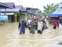 BupAAS Susuri Banjir Bone: Dengarkan Keluhan, Pastikan Penanganan Dimaksimalkan