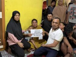 BupAAS Sampaikan Duka Mendalam atas Meninggalnya Bocah Korban Banjir, Pj Sekda Serahkan Santunan Bupati Bone untuk Keluarga
