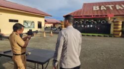 Asah Fokus dan Disiplin, BupAAS Jajal Latihan Menembak di Mako Brimob Bone