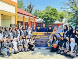 Kenalkan Teknologi IoT ke Pelajar, Prodi Teknik Listrik Poltekbos Gelar Workshop KONDUKSI di SMKN 1 Luwu Utara