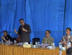 Wabup Andi Akmal Keliling Pantau Pilkades PAW Bone, Tekankan Persatuan dan Percepatan Pembangunan Desa