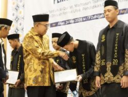 Wisuda Tahfidz Al-Junaidiyah Biru, Wabup Andi Akmal: Lahirkan Generasi Qur’ani Berakhlak Mulia Bone