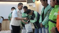 PLN UID Sulselrabar Tebar 28 Sapi Kurban dan 800 Paket Bantuan, Ojol hingga Dhuafa Rasakan Berkah Iduladha