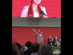 Usia 20 Tahun, Dara Berdarah Makassar Jadi Student Speaker di Harvard: Pidato Allegra Jade Isdar Bikin Kagum