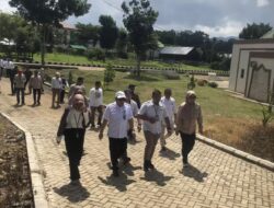 Bone Jadi Titik Strategis Hilirisasi Nasional, Pj Sekda Dampingi Dirjen PKH Tinjau Pengembangan Peternakan Terintegrasi