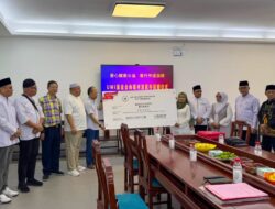 Prof. Masrurah Mokhtar: “Kami Datang Tidak Hanya Membawa Donasi, Tetapi Membawa Salam Persaudaraan dari UMI untuk Muslim di Fuzhou”