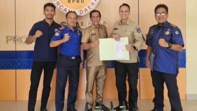 BPBD Sulsel Serahkan 5 Unit APAR untuk Damkar Bone, Perkuat Mitigasi Kebakaran dan Edukasi Masyarakat