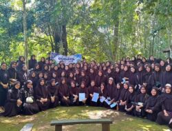 Menyusuri Jejak Kearifan Adat Kajang, Mahasiswa Universitas Muhammadiyah Bone Belajar Harmoni Manusia dan Alam