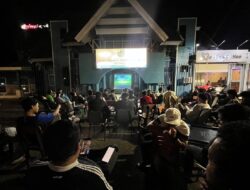 Ratusan Warga Padati Sekretariat KNPI Makassar, Nobar Semifinal Piala Dunia 2026 Jadi Ajang Silaturahmi dan Promosi UMKM