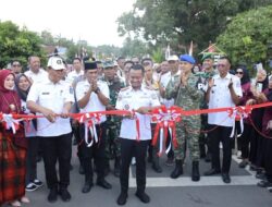 Resmikan Jalan Terparah di Cina, BupAAS Pilih Bangun Infrastruktur daripada Beli Mobil Dinas Baru