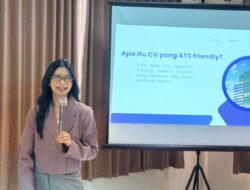 Career Compass Poltekbos Bekali Mahasiswa Rahasia Lolos Rekrutmen, CV Profesional Jadi Kunci Raih Karier Impian