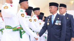 Paskibra Bone 2026 Dikukuhkan, BupAAS: Kibarkan Merah Putih Seolah Bertugas di Istana Negara