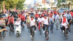 Warga Tumpah Ruah Gowes Meriahkan HUT ke-81 RI di Bone, BupAAS Dorong Ekonomi Kerakyatan dan Budaya Hidup Sehat