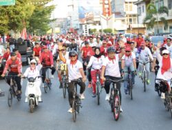 Warga Tumpah Ruah Gowes Meriahkan HUT ke-81 RI di Bone, BupAAS Dorong Ekonomi Kerakyatan dan Budaya Hidup Sehat