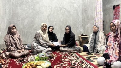 Di Tengah Duka, Amanah Tetap Ditunaikan, BupAAS Hadir Beri Tali Asih untuk Anak Pembawa Bendera di Bone