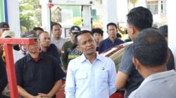 Jaringan Barcode Mati, BupAAS Turun Tangan Cari Solusi untuk Antrean BBM di Mare Bone