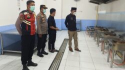 Kawal Program MBG, Camat dan Kapolsek Kahu Pantau SPPG Salewangan Peduli Anak Bangsa