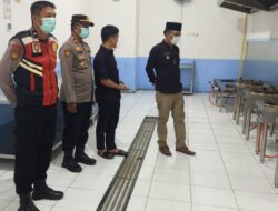 Kawal Program MBG, Camat dan Kapolsek Kahu Pantau SPPG Salewangan Peduli Anak Bangsa