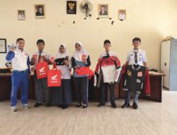 Safety Riding Masuk Sekolah, Asmo Sulsel Bekali Siswa SMKN 1 Bone dengan Budaya #Cari_Aman