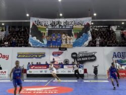 Rajawali Terbang Tinggi! Putra Smada Dibungkam 28-23, Tiket Babak Berikutnya dalam Genggaman