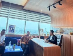 Wabup AAP Jemput Bola, Datangi Senayan Perjuangkan Program Bone