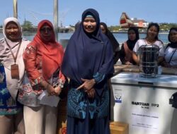 Hasil Laut Cepat Rusak, DP2 Makassar Bekali Poklahsar Freezer dan Spinner