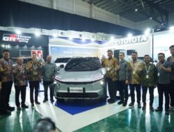 Toyota Gebrak GIIAS Makassar 2026! bZ4X Touring Meluncur, Land Cruiser Hybrid dan FJ Curi Perhatian