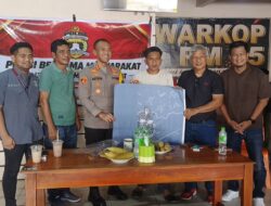 Polisi Bone Tak Cuma Jaga Kamtibmas, Kini Turun ke Warkop Dengarkan Keluh Kesah Pengangguran!