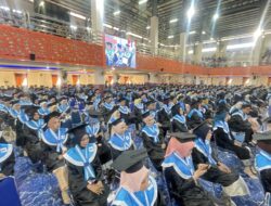 Momen Wisuda Ke-89,  Unismuh Makassar Jalin Kerjasama dengan Pemkab Sinjai dalam Pengembangan SDM dan Inovasi Daerah
