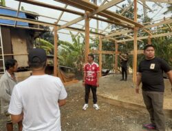 Libur Tak Jadi Penghalang! BupAAS Turun Langsung Pantau Bedah Rumah Warga Bone