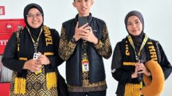 Bikin Haru! Bupati Bone Andi Asman Berangkatkan Tiga Pegawai Umrah, Penerima Hadiah Mengaku Masih Seperti Mimpi